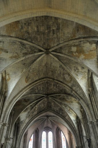 La voûte sexpartite de l'église date de la fin du XVIIe siècle.