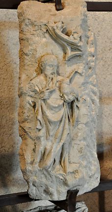 Saint Pierre (fragment du tombeau de Guy X)