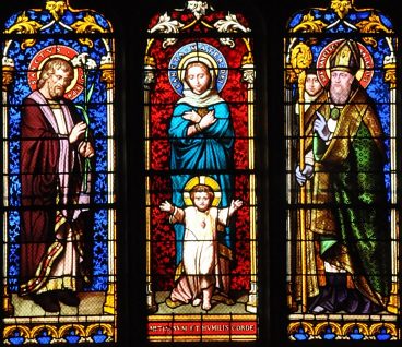 Vitrail de la Sainte Famille et de saint Franois de Sales