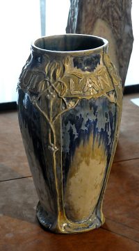 Vase «Au gui l'an neuf» de Joseph Mougin (1876–1961), grés émaillé