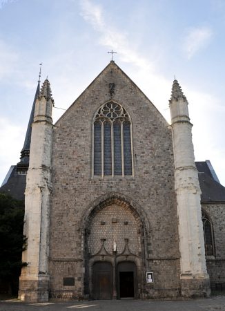 La faade de l'église Notre-Dame