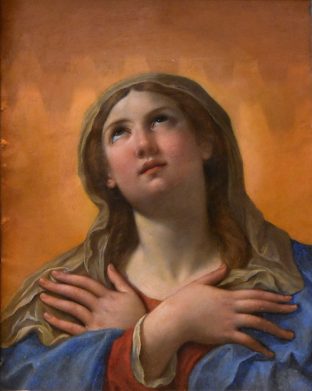 «La Vierge, les mains croisées sur la poitrine»