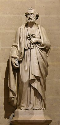 Statue de saint Pierre dans l'avant–nef