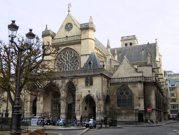 La façade occidentale de l'église Saint-Germain l'Auxerrois