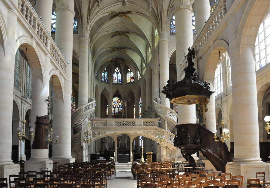 Vue d'ensemble de la nef et du chœur de Saint–Étienne–du–Mont