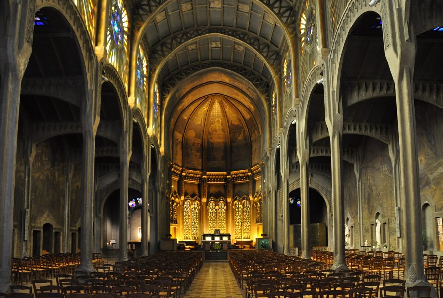 Vue d'ensemble de la nef de Saint-Christophe-de-Javel