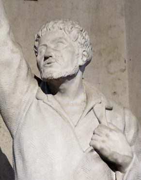 Statue de saint François-Xavier dans le chœur, détail 