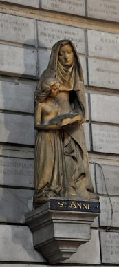 Statue de sainte Anne avec Marie