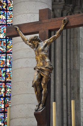 Le Christ en plomb doré de Clodion