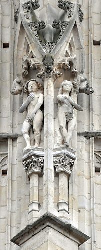 Statues d'Adam et ve