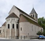 Le chevet de l'�glise Saint-Aignan � Cosne-Cours-sur-Loire