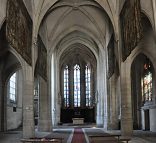 La nef de l'église du Saint-Sépulcre à Montdidier