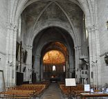 La nef de l'église Saint-Sauveur à Saint-Macaire
