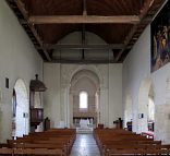 La nef de l'église Saint-Germain-l'Auxerrois à Villepreux La nef de l'église Saint-Germain-l'Auxerrois à Villepreux