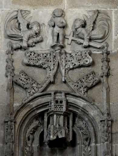 Crédence de la chapelle Sainte-Thérèse, détail
