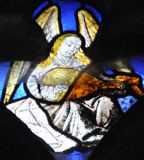 Baie 14, ange jouant du luth dans le tympan (vers 1470-1480)