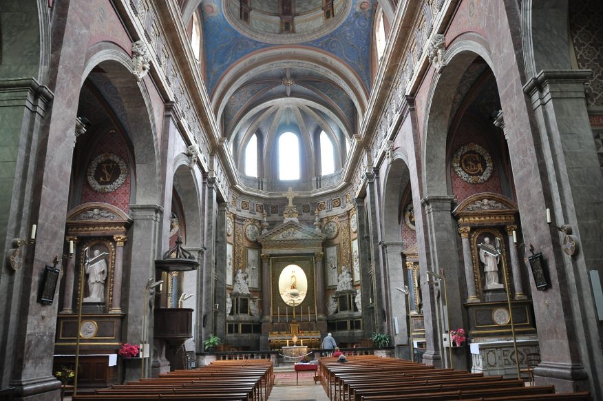 Saint-Vincent de Paul à Blois, la nef