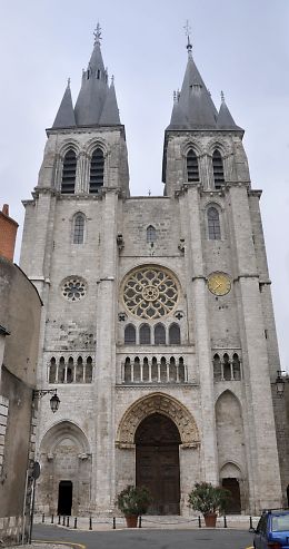 La façade occidentale de Saint-Nicolas