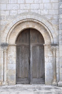 Le portail roman de la façade occidentale