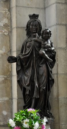 Statue Vierge à l'Enfant