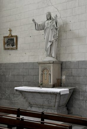 Autel et statue du Sacré-Cœur