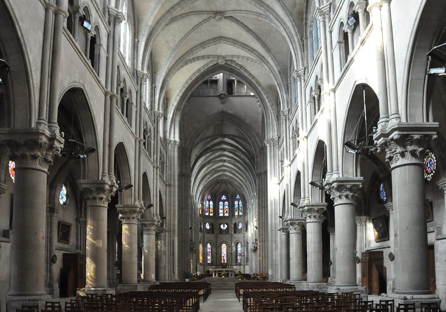 La nef et le chœur de l'église Notre-Dame à Épernay