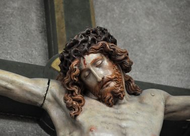 Le visage du Christ mort dans l'œuvre de Pierre Jacques de Reims.