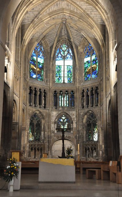 Le chœur de Saint–Jacques a été construit en style gothique au début du XVIe siècle.