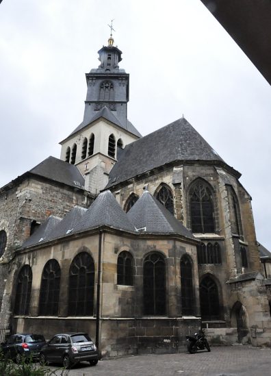Le chevet de Saint–Jacques a été entièrement reconstruit au XVIe siècle.