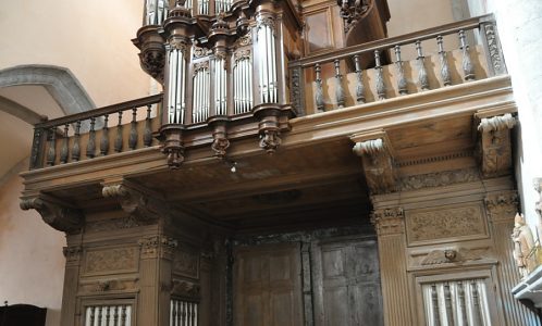 Le soubassement et la tribune de l'orgue