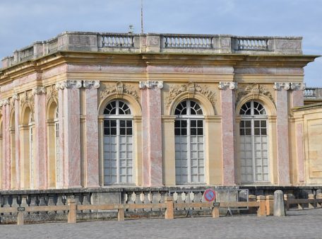 Architecture classique d'époque Louis XIV du Grand Trianon (Jules  Hardouin-Mansart)
