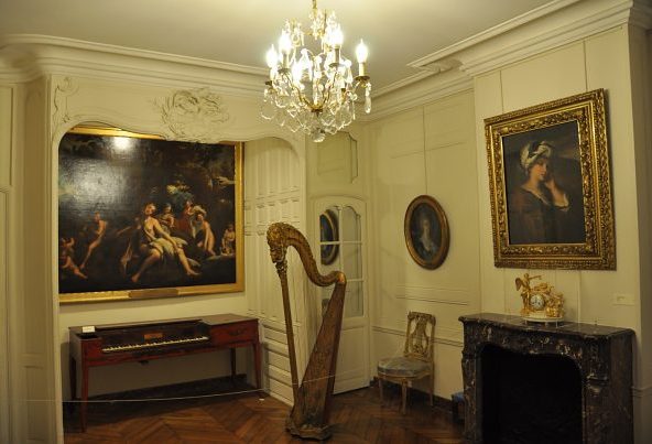 musée Lambinet à Versailles, salon de musique