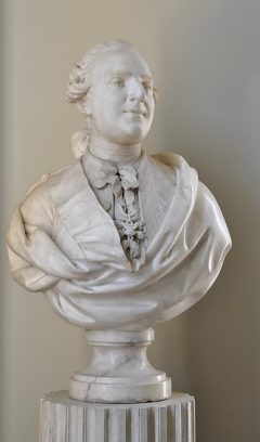 Statue en marbre de Louis XVI