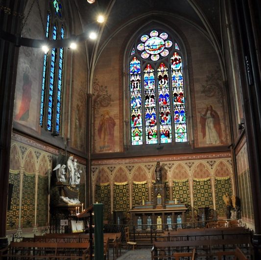 La chapelle de la Vierge et sa décoration du XIXe siècle