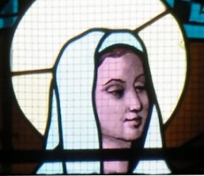 Vitrail : L'Éducation de la Vierge Marie, détail : sainte Anne
