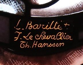 La signature Louis Barillet Jacques Le Chevallier et Théodore Hanssen