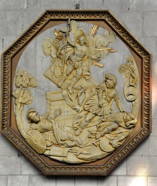 «La Résurrection», médaillon sur bois dans le chœur