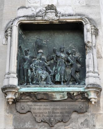 Haut-relief en bronze : «La Mort d'Enguerrand Ringois»