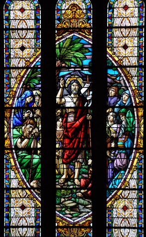 Vitrail «Saint Jean-Baptiste prêchant», détail
