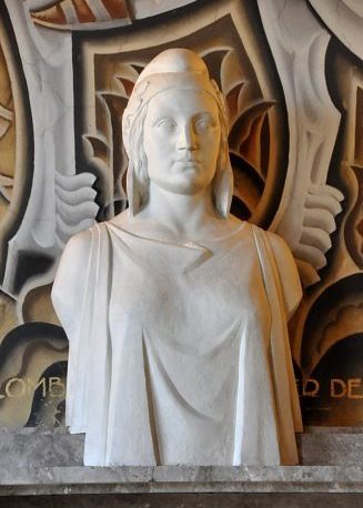 Le buste de Marianne réalisé par Raymond Couvègnes