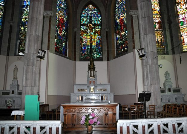 Le chœur de Saint-Martin et sa verrière