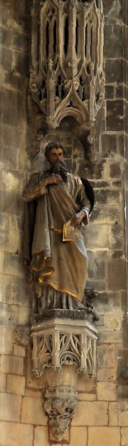 Statue de Saint Marc dans l'abside gothique