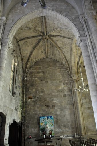 Chapelle de la Vierge dans le croisillon nord du transept