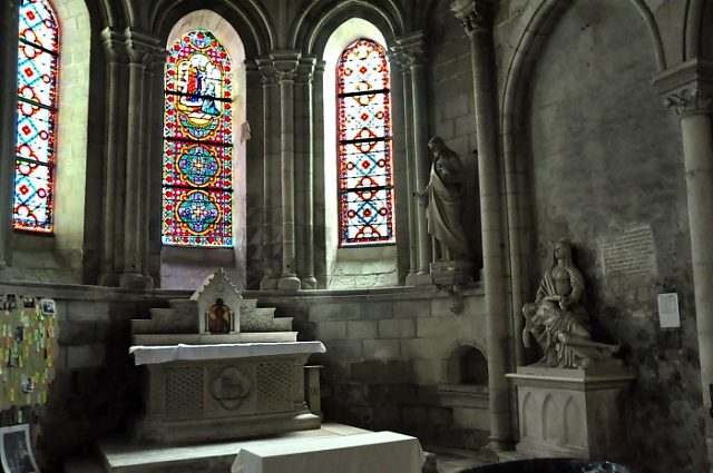 Chapelle du baptistère (XIIe siècle)
