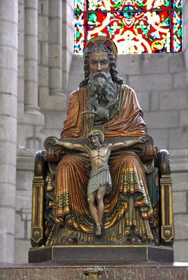 Le maître-autel et la statue polychrome de la Trinité (1873)