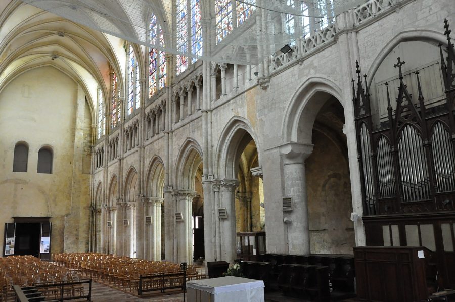 La nef et le côté nord vus depuis le chœur