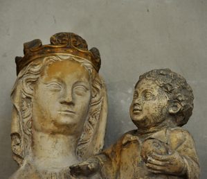 La Vierge à l'Enfant, détail