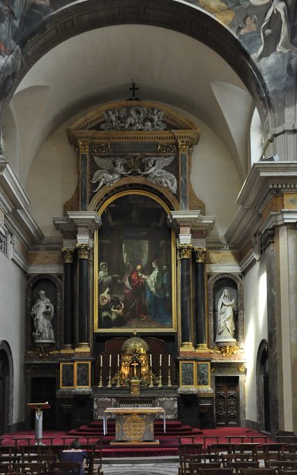 Le chœur de la chapelle Saint-Joseph Le chœur de la chapelle Saint-Joseph