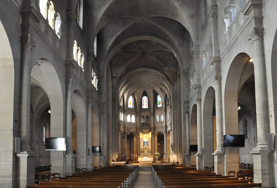 Vue d'ensemble de l'�glise Saint-Lambert-de-Vaugirard