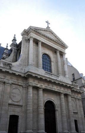 La façade de l'Oratoire, rue Saint-Honoré